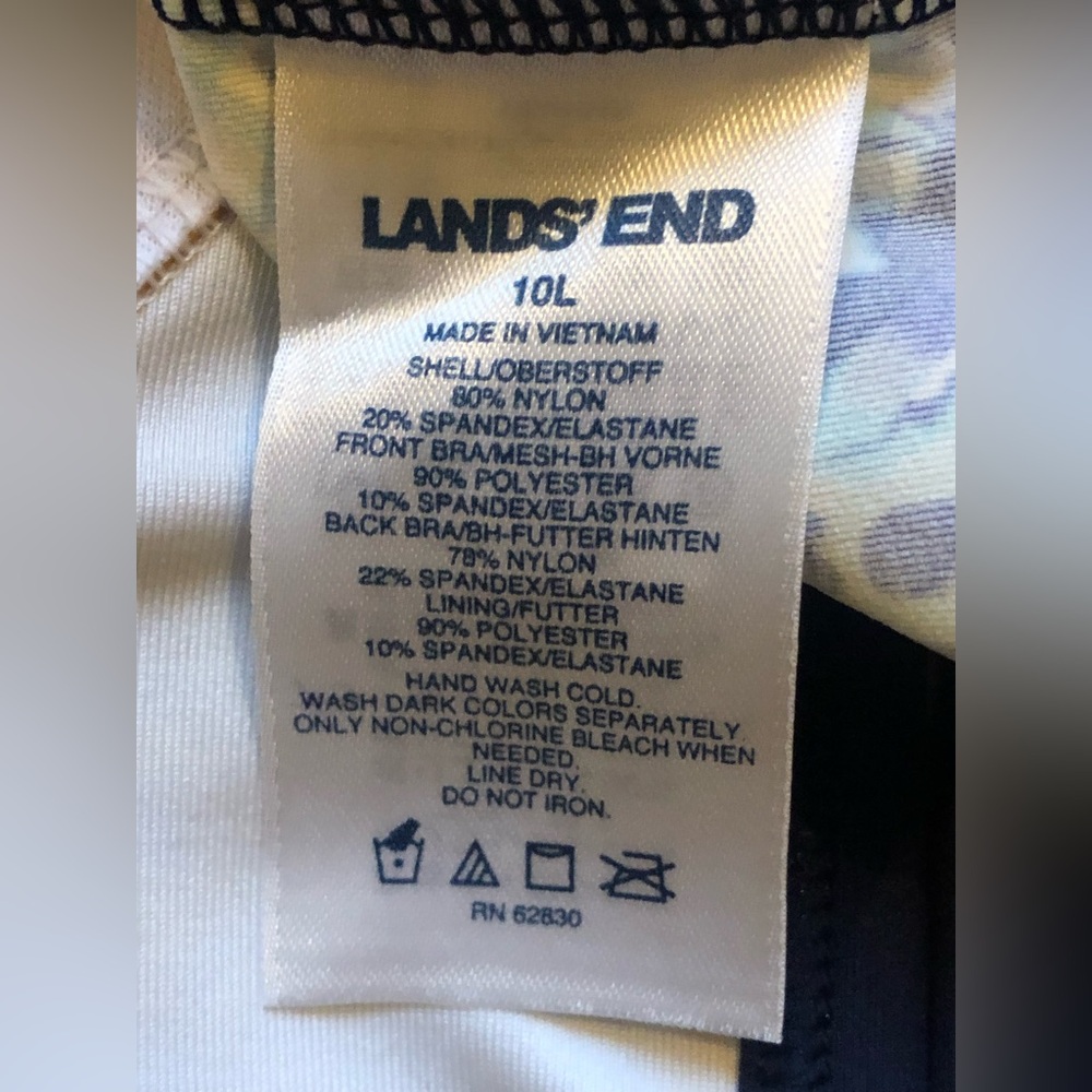 Lands’ End Geometric Print Keyhole High Neck Tankini Swimsuit Top - Size 10 Long - Picture 5 of 6
